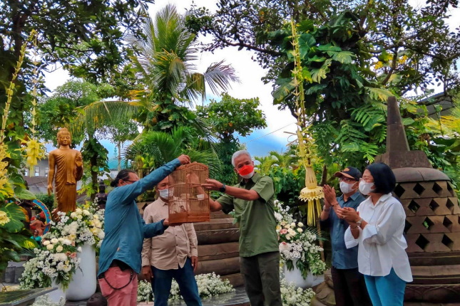 Ganjar-saat-resmikan-Destinasi-Wisata-Borobudur-Edupark-di-Magelang
