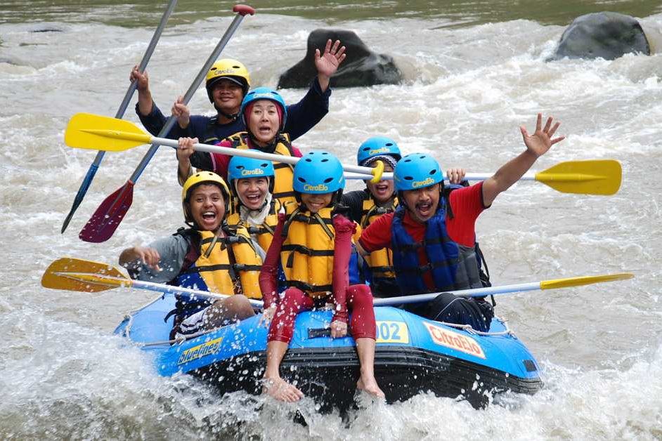arung-jeram-sungai-elo-citraelo-rafting-borobudur-magelang