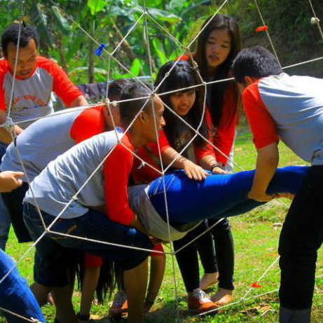 outbound-di-puncak-bogor-768x461